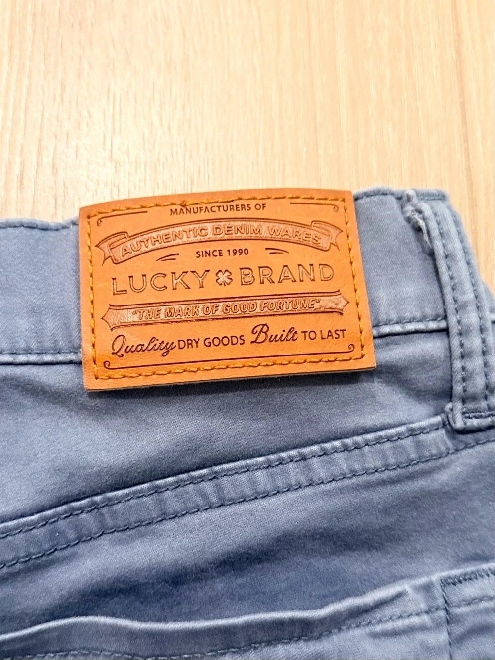 Lucky Brand Slim Straight Light Blue Jeans